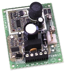 Doplňkový zdroj PS 817 s možností připojení záložního akumulátoru